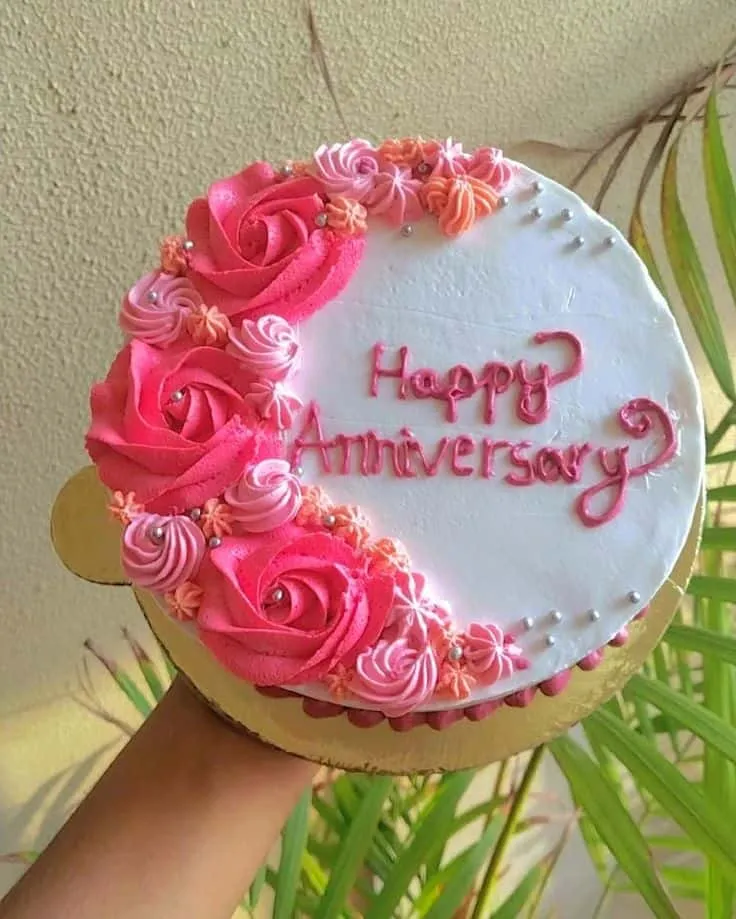 anniversary cake